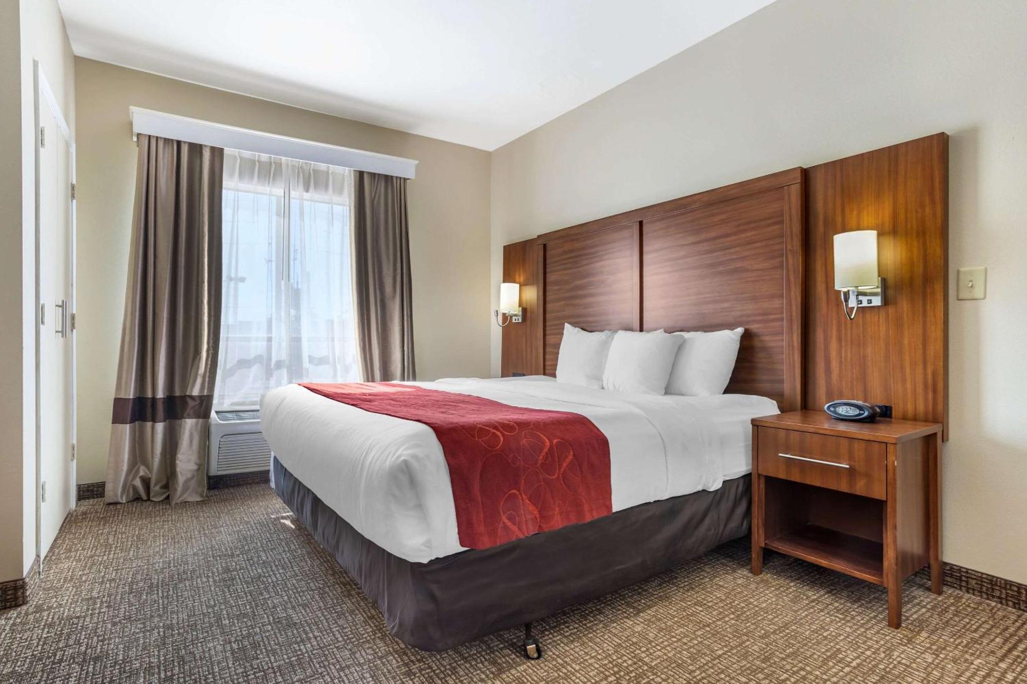 Comfort Suites Old Town Spring Extérieur photo
