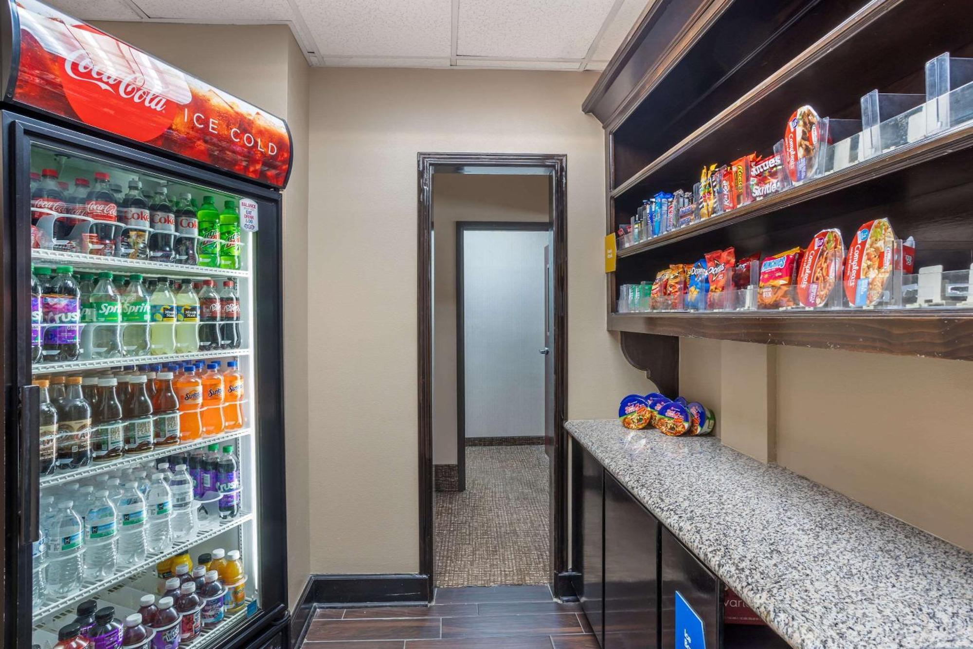Comfort Suites Old Town Spring Extérieur photo