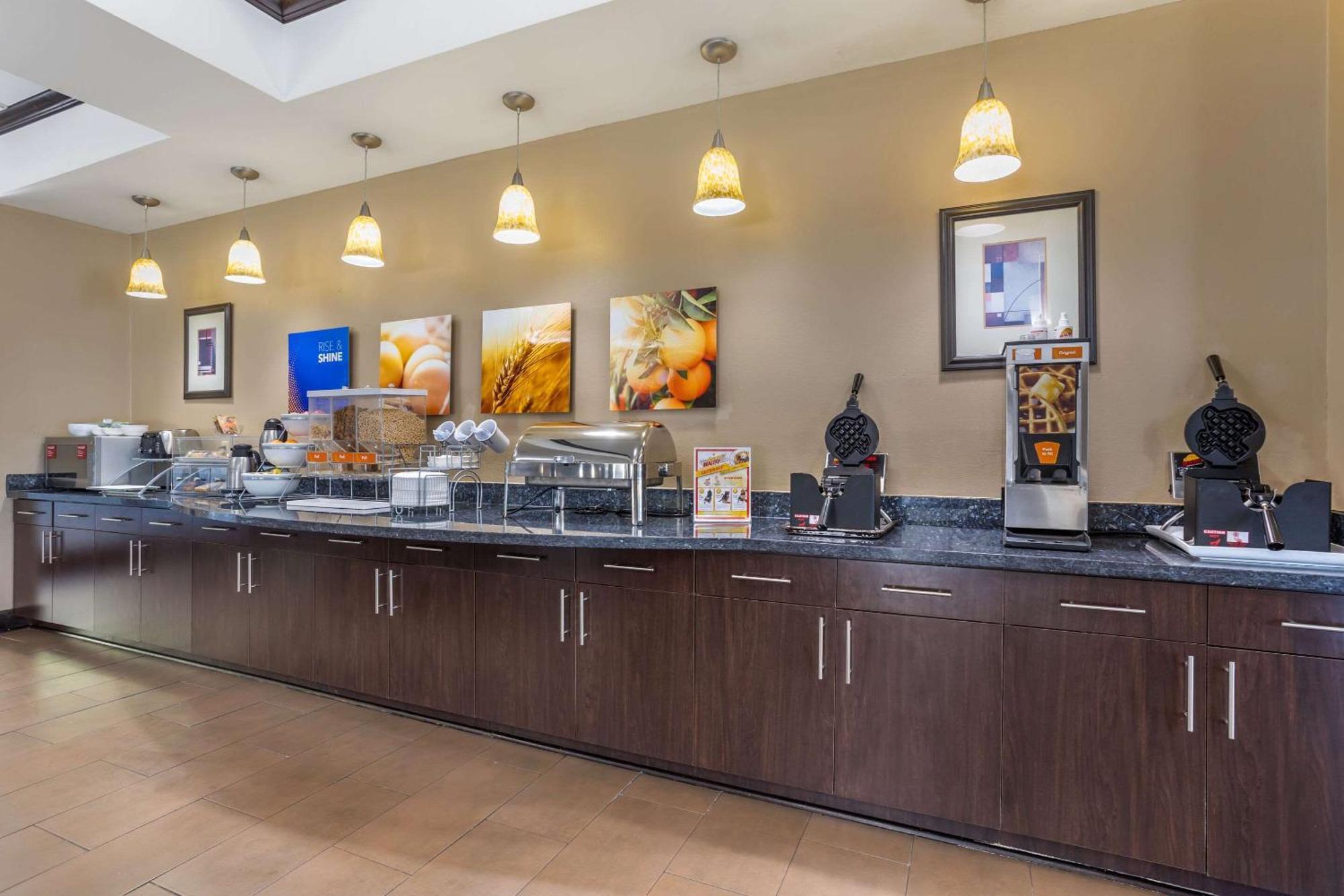 Comfort Suites Old Town Spring Extérieur photo