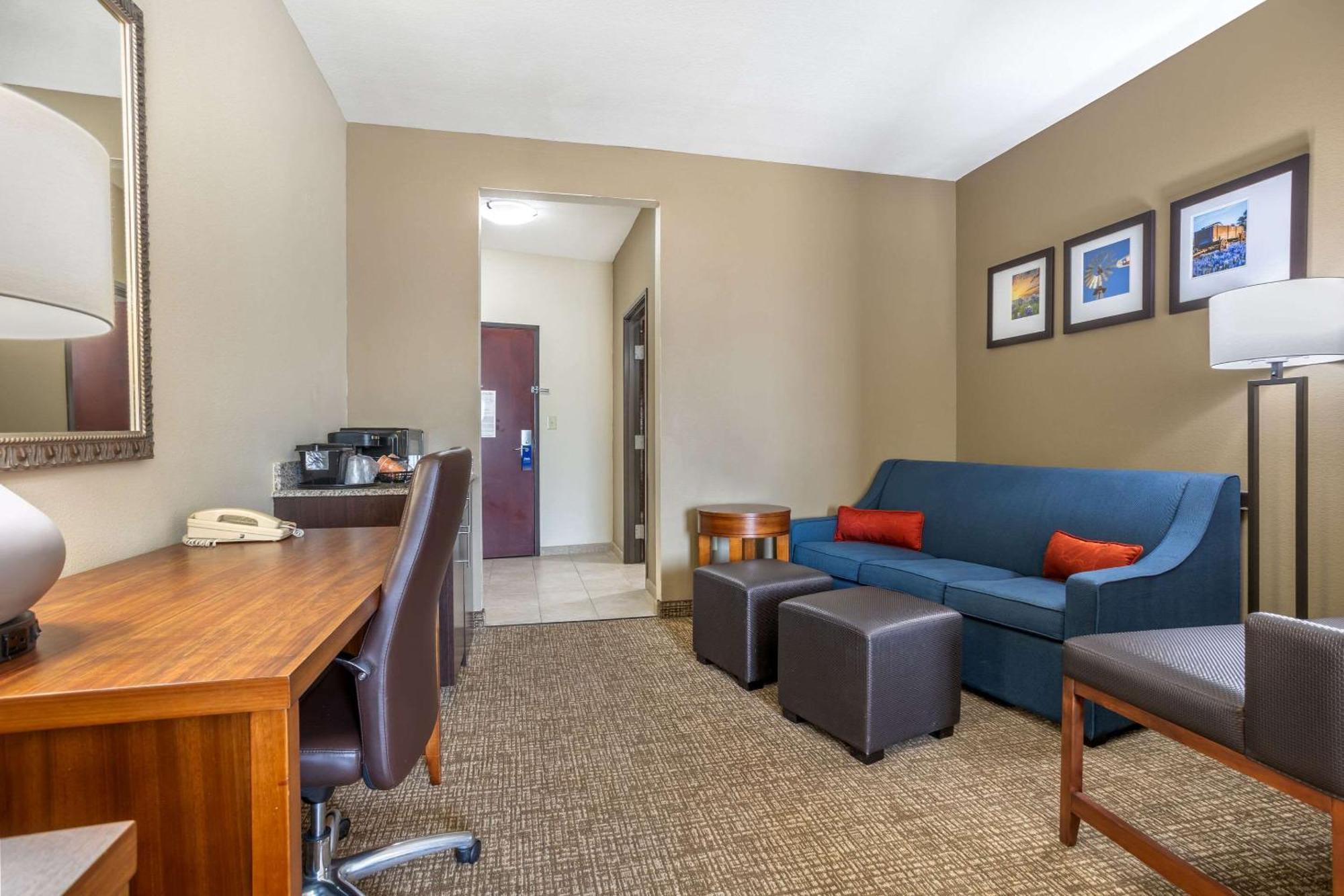 Comfort Suites Old Town Spring Extérieur photo